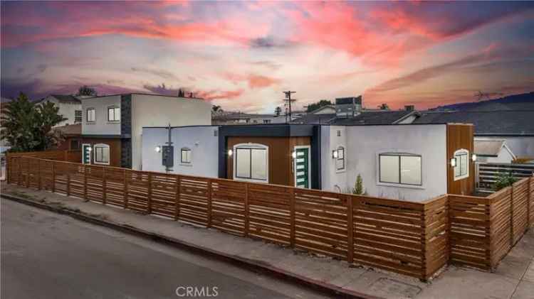 Multi-family house For Sale in 8629, Guthrie Avenue, Los Angeles, California