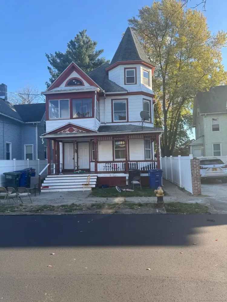 Multi-family house For Sale in 223, Cottage Street, Bridgeport, Connecticut