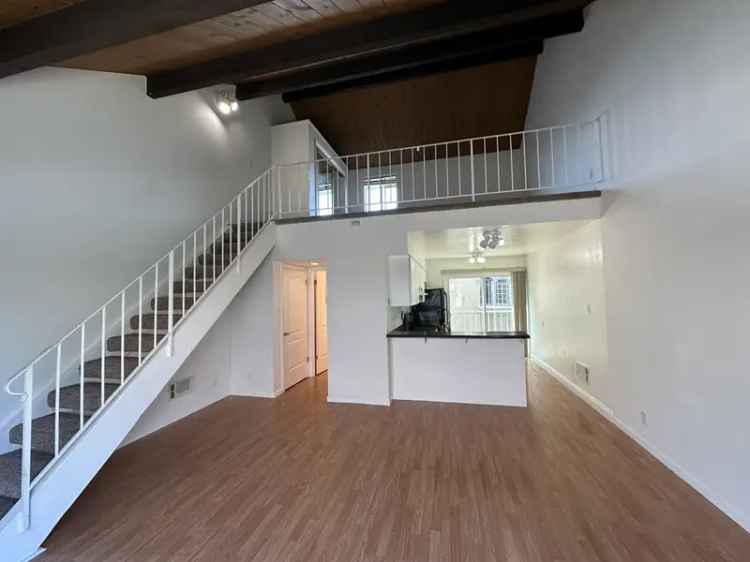 Recently Renovated 1-Bedroom Loft Apartment for Rent