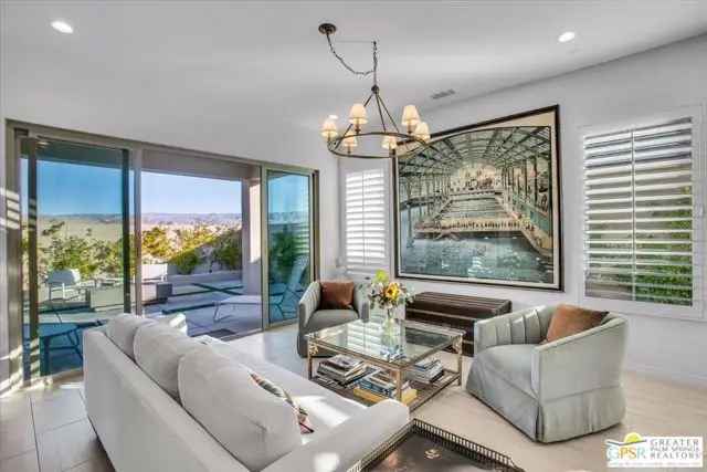 Single-family house For Sale in Rancho Mirage, California