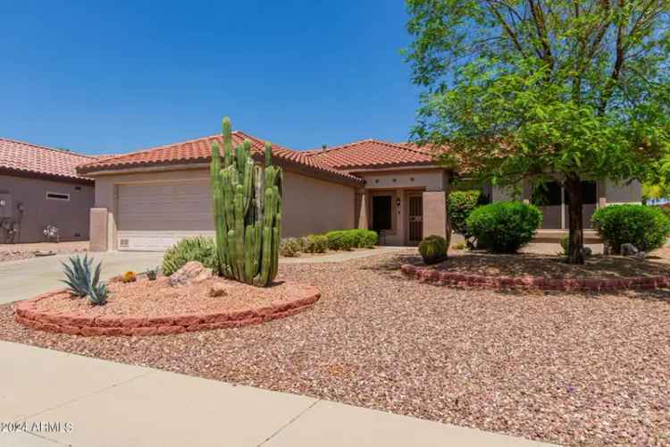 Single-family house For Sale in 16428, West Labyrinth Lane, Surprise, Arizona