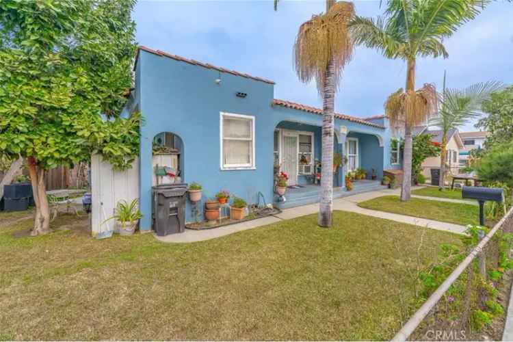 Multi-family house For Sale in 195, East Hullett Street, Long Beach, California