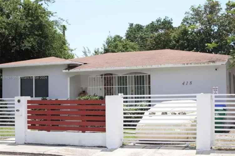 Multi-family house For Sale in 418, Northwest 47th Street, Miami, Florida