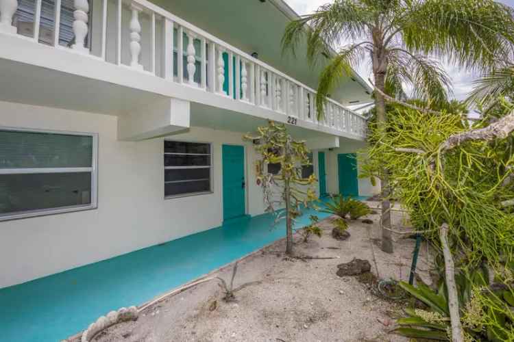 Condo For Sale in 221, Southeast 3rd Avenue, Boynton Beach, Florida