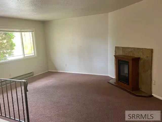 Single-family house For Sale in 642, Neptune Drive, Idaho Falls, Idaho