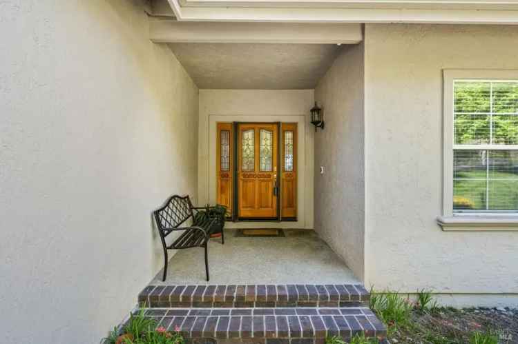 Single-family house For Sale in 480, Shooting Star Place, Santa Rosa, California