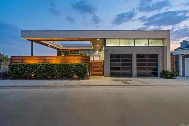 Single-family house For Sale in 1909, South Pacific Street, Oceanside, California