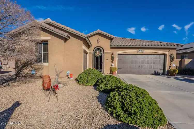 Single-family house For Sale in 16140, West Almeria Road, Goodyear, Arizona