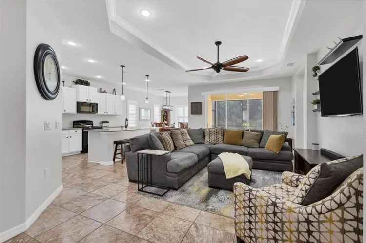 Single-family house For Sale in 11514, Callaway Court, Venice Gardens, Florida