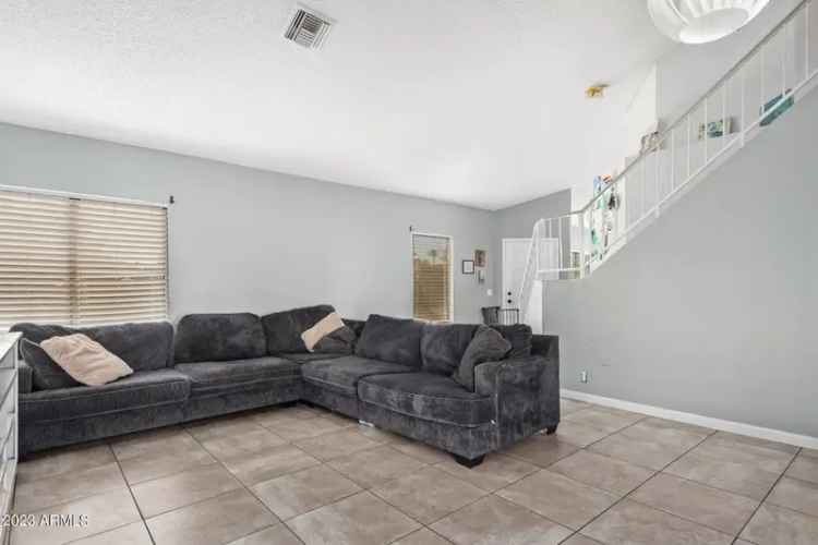 Single-family house For Sale in 14958, West Bottle Tree Avenue, Surprise, Arizona