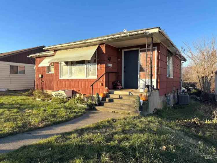 Single-family house For Sale in 1907, 15th Avenue, Lewiston, Idaho