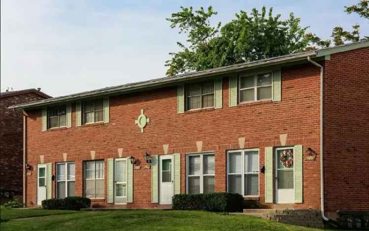 2 Bed 1.5 Bath Townhouse for Rent in St Louis MO