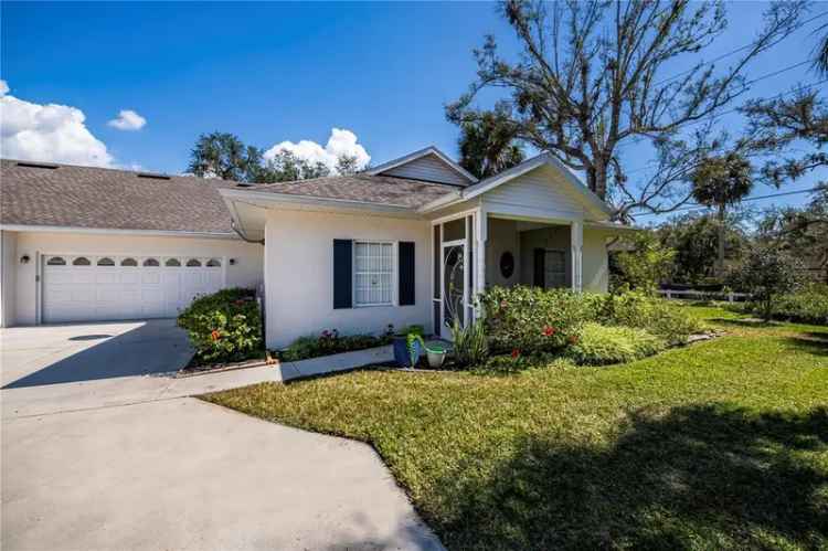 Single-family house For Sale in 1407, Red Oak Lane, Port Charlotte, Florida