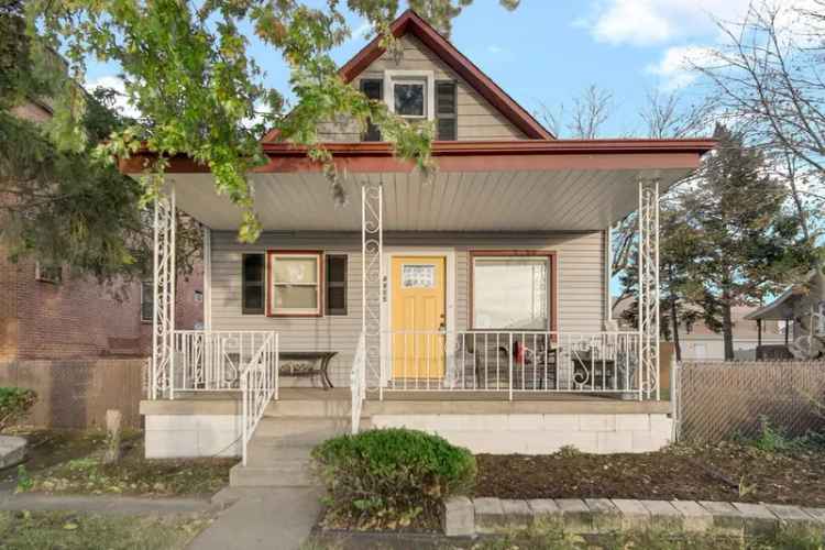 Single-family house For Sale in East Chicago, Indiana