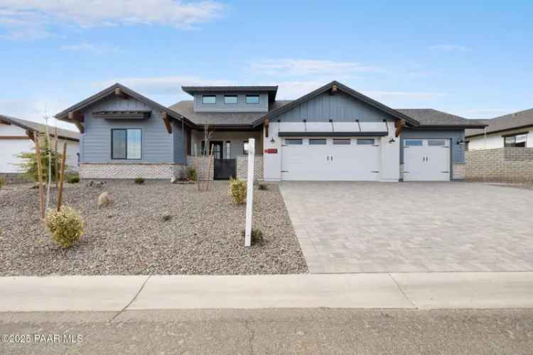 Single-family house For Sale in Prescott Valley, Arizona