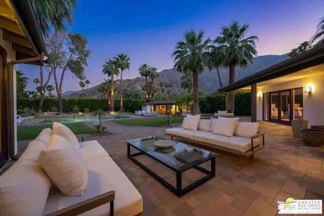 Single-family house For Sale in 467, West Via Lola, Palm Springs, California