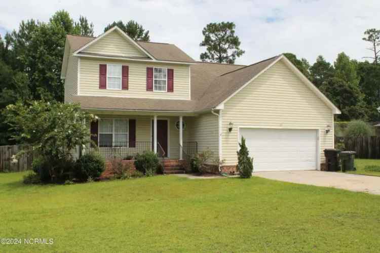 Single-family house For Rent in 110, Isleworth Place, Aberdeen, North Carolina