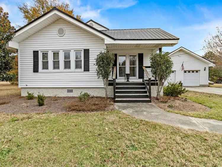 Single-family house For Sale in Macon, Georgia