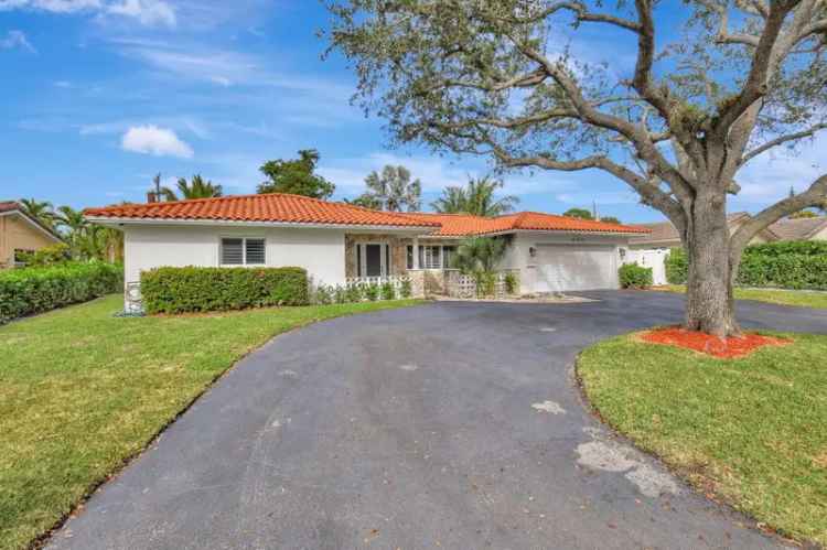 Single-family house For Sale in 869, Northwest 6th Terrace, Boca Raton, Florida