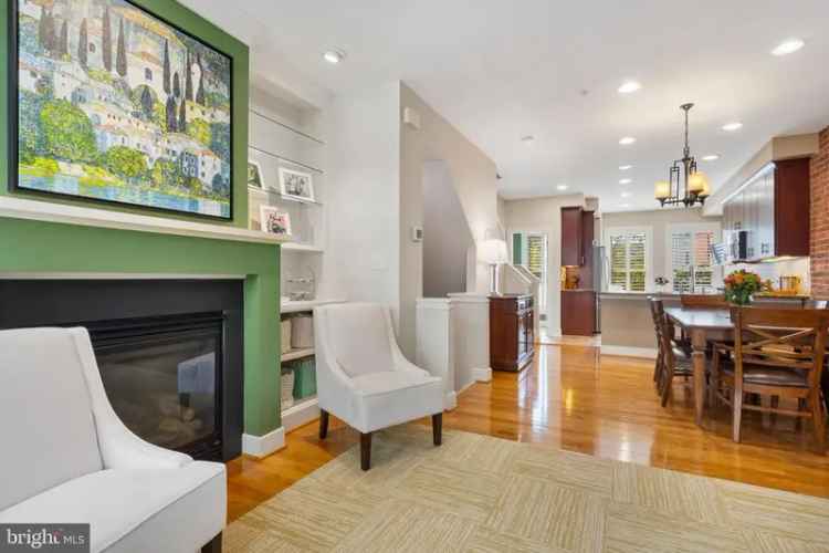 House For Sale in 318, I Street Southeast, Washington, District of Columbia