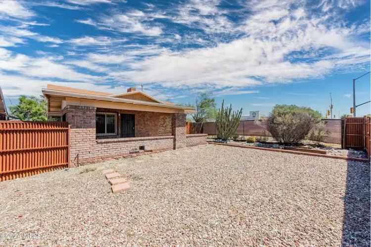 Duplex For Sale in 133, East Speedway Boulevard, Tucson, Arizona