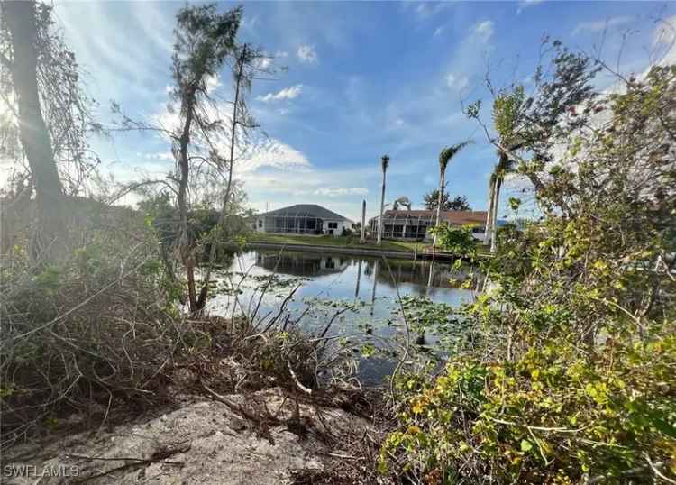 Land For Sale in Cape Coral, Florida