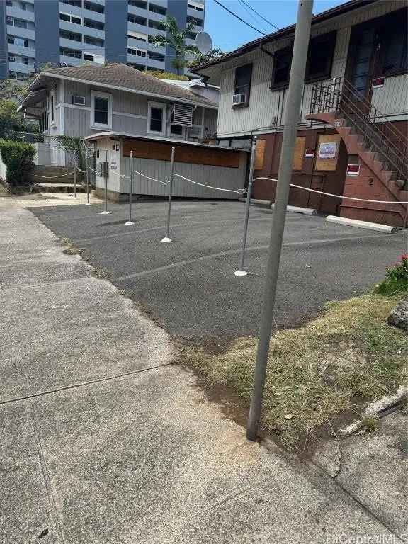 Single-family house For Sale in 914, Kinau Street, Honolulu, Hawaii