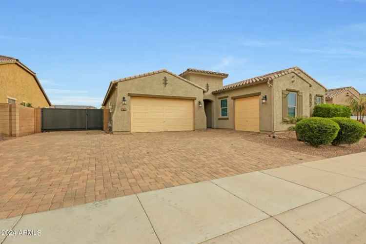 Single-family house For Sale in 18172, West Devonshire Avenue, Goodyear, Arizona