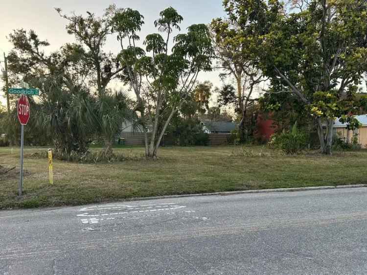 Land For Sale in 803, Goodrich Avenue, Sarasota, Florida