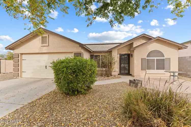 Single-family house For Sale in 4494, East Brae Voe Way, San Tan Valley, Arizona