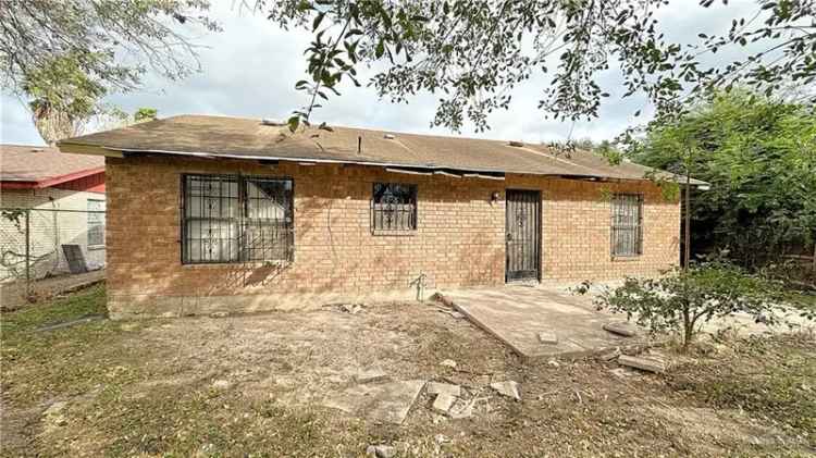 Single-family house For Sale in 1307, Royal Palm Street, Alamo, Texas