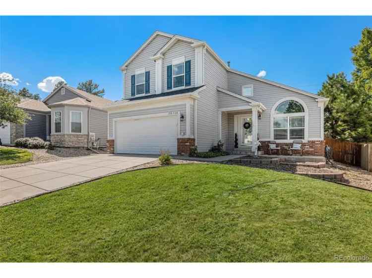 Single-family house For Sale in 20228, Willowbend Lane, Parker, Colorado