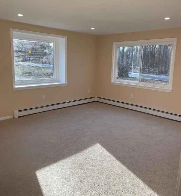 3BR 1 Bath Apartment for Rent in Groton MA - Newly Renovated