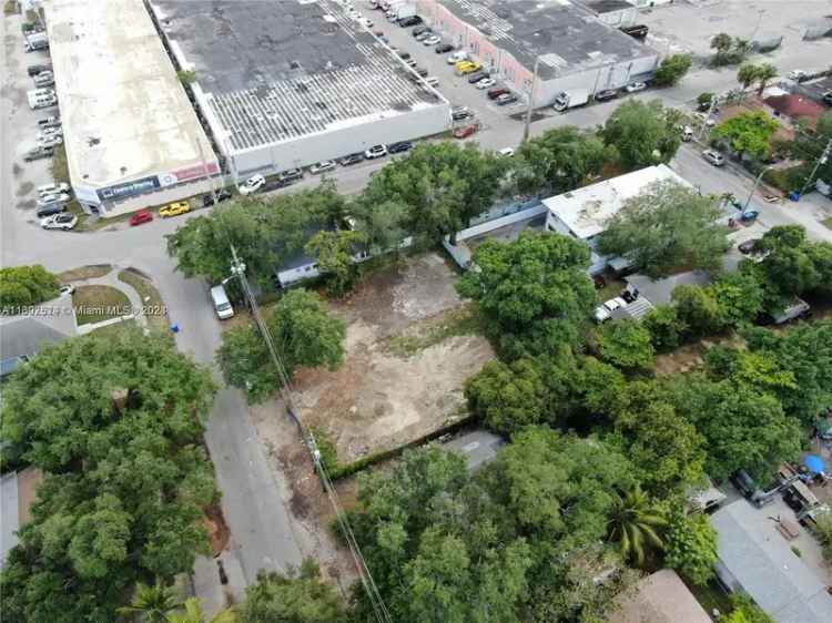 Land For Sale in 7520, Northeast 3rd Court, Miami, Florida