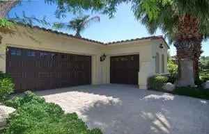 Single-family house For Sale in 76132, Via Volterra, Indian Wells, California