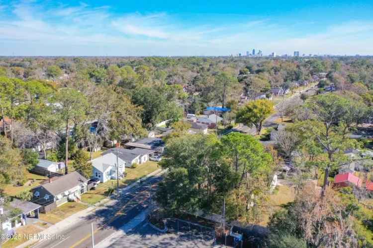 Single-family house For Sale in 4813, Post Street, Jacksonville, Florida