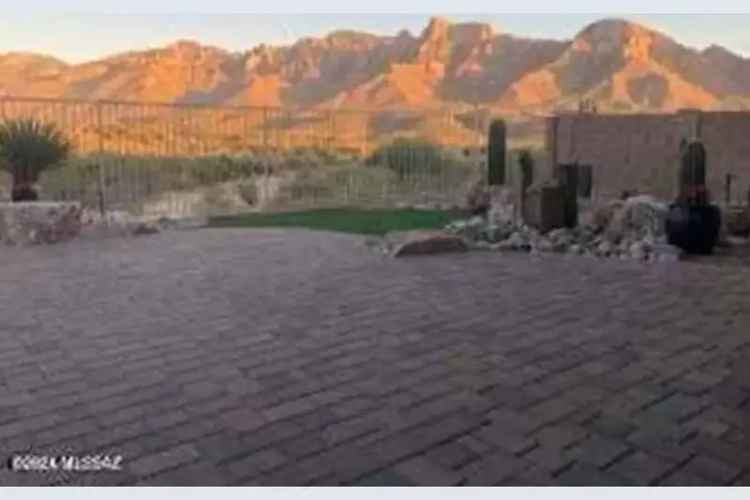 Single-family house For Sale in Oro Valley, Arizona