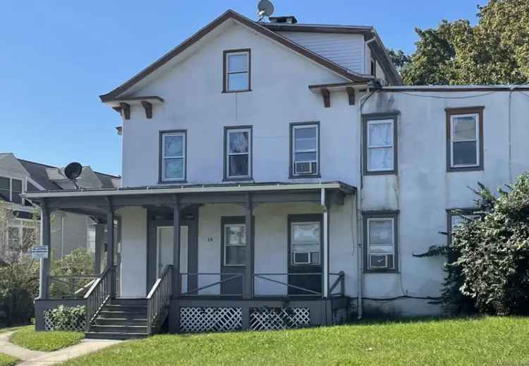 Multi-family house For Sale in 14, Fairfield Avenue, Norwalk, Connecticut