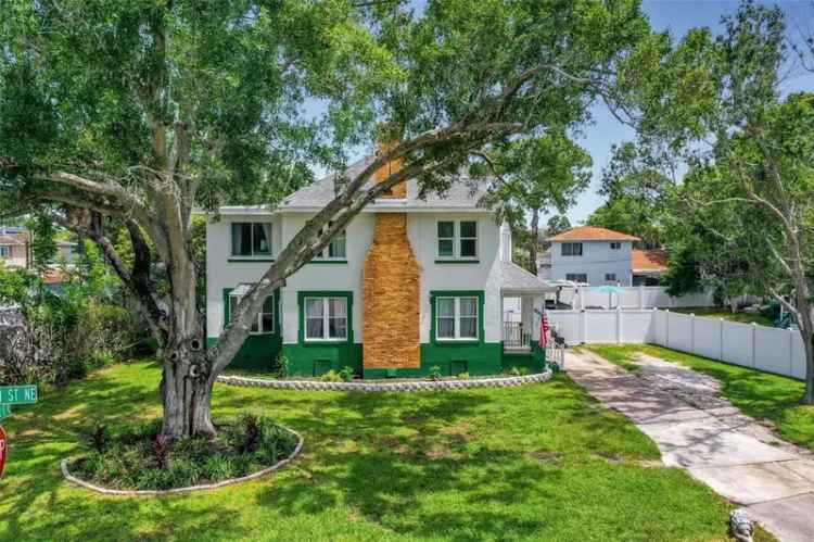 Single-family house For Sale in 5297, Huntington Street Northeast, Saint Petersburg, Florida