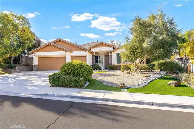 Single-family house For Sale in Menifee, California