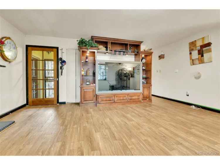 Single-family house For Sale in 1669, South Uvalda Street, Aurora, Colorado