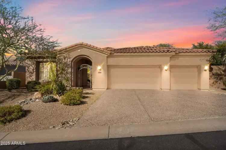 Single-family house For Sale in 10638, East Blanche Drive, Scottsdale, Arizona