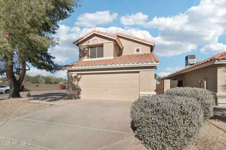 Single-family house For Sale in 3206, East Poinsettia Drive, Phoenix, Arizona