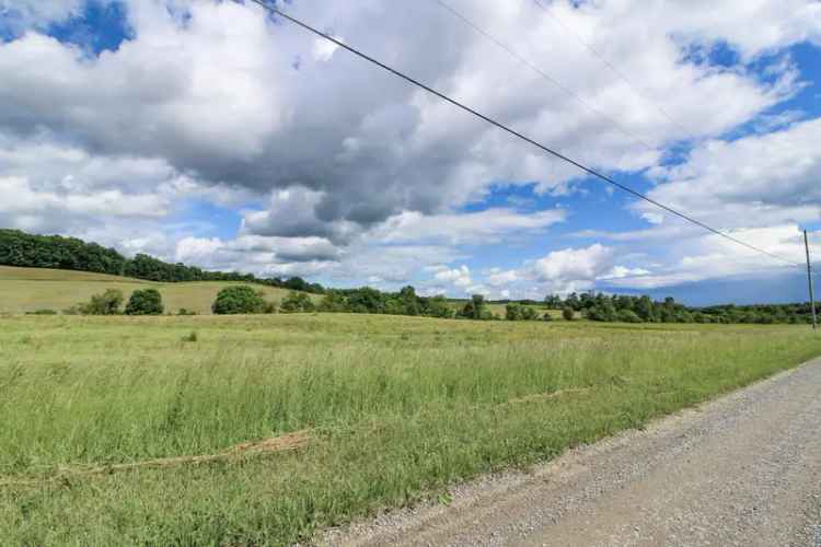 Land For Sale in Gratiot, Ohio