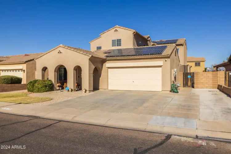 Single-family house For Sale in 16170, West Port Royale Lane, Surprise, Arizona