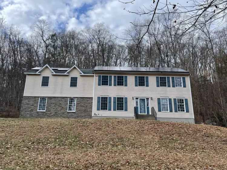 Single-family house For Sale in 44, North Mountain Road, Brookfield, Connecticut