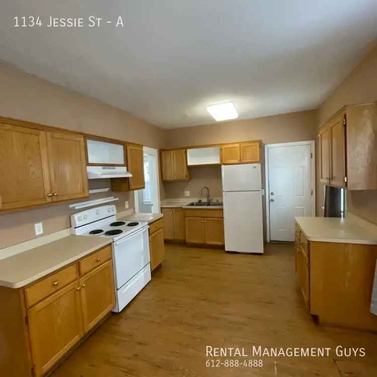 Apartment Unit for Rent