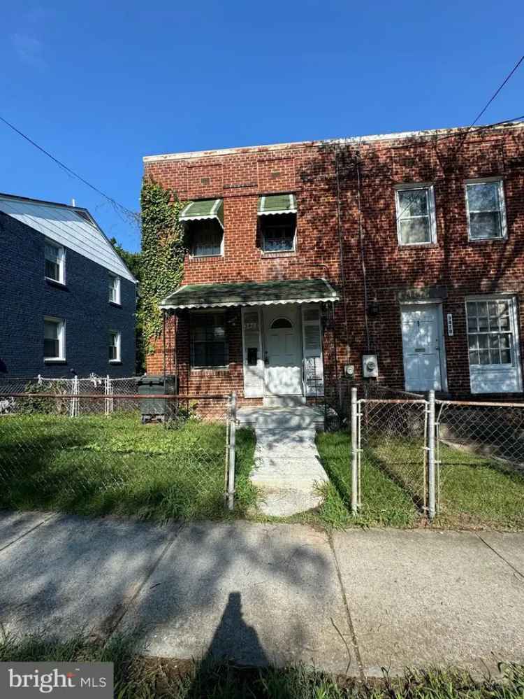 Single-family house For Sale in 3468, 23rd Street Southeast, Washington, District of Columbia