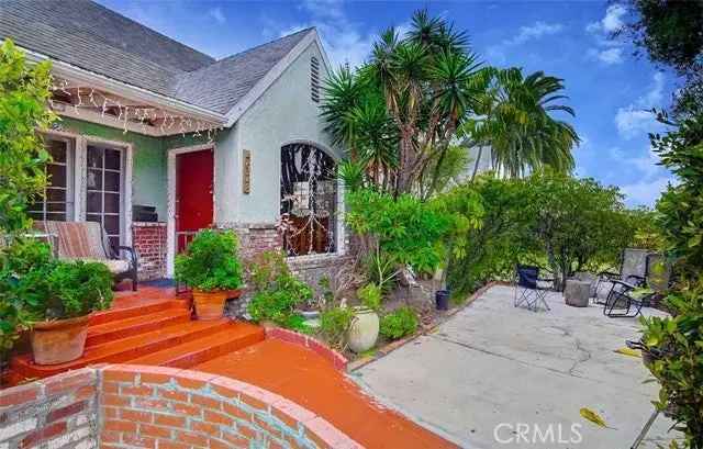 Multi-family house For Sale in 4928, West 20th Street, Los Angeles, California