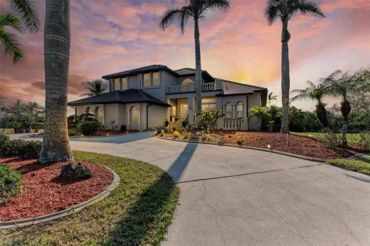 Single-family house For Sale in 21391, Harborside Boulevard, Port Charlotte, Florida